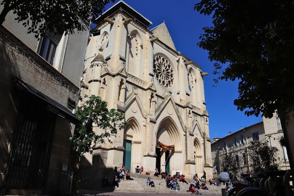 Where can you join a guided historical tour of the UK's most famous cathedrals?